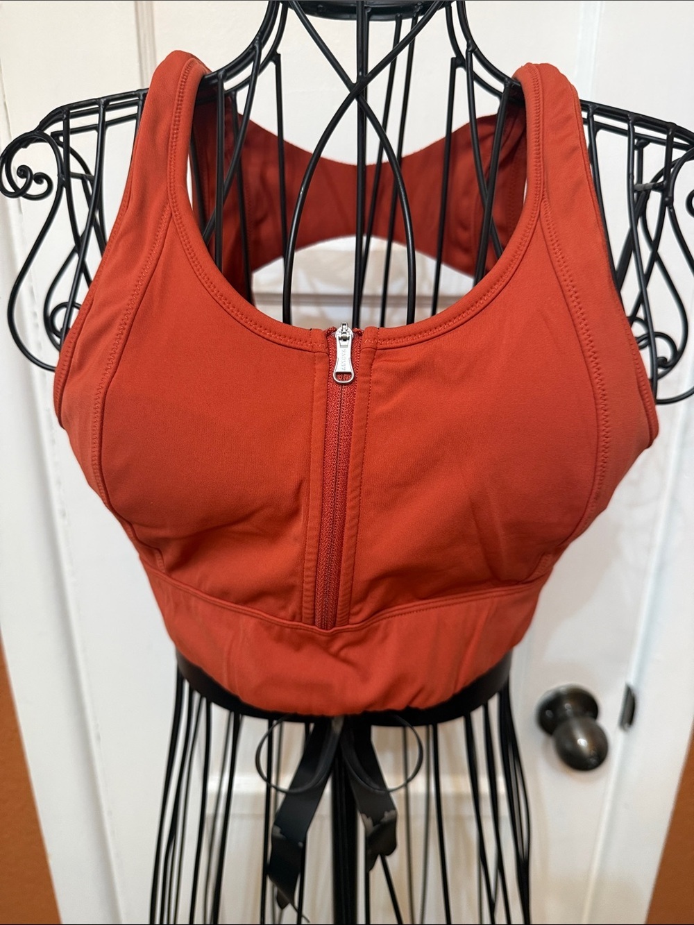 Varley Front-Zip Sports Bralette in Rust